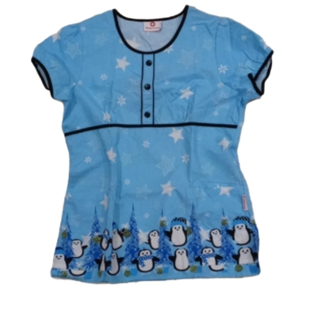 Christmas scrub top blue with penguins small